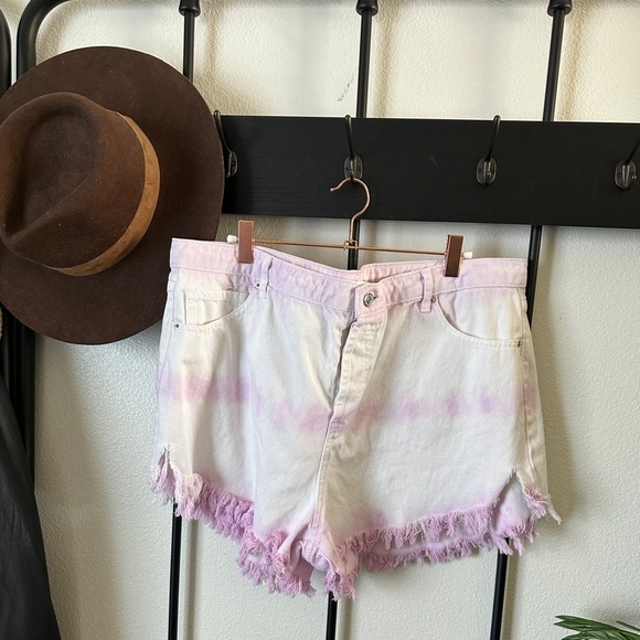 Wild fable pink tie dye cut off distressed white denim jean shorts